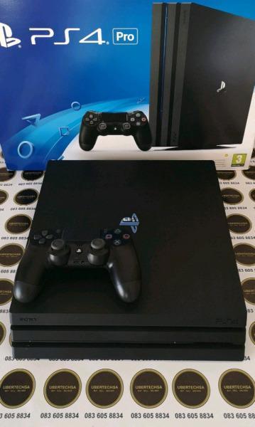 PLAYSTATION 4 PRO 1TB 3 GAMES 1 CONTROLLER
