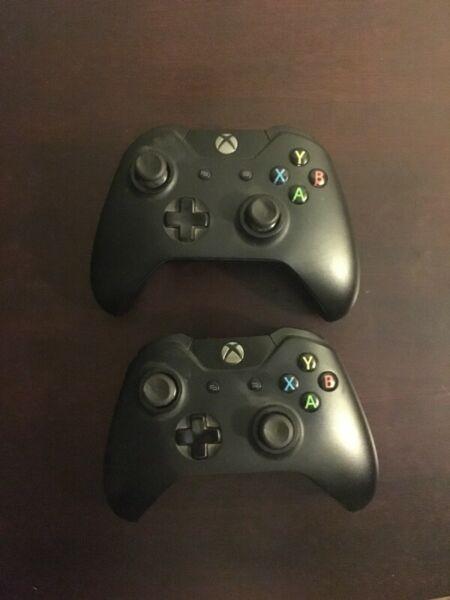 XBOX ONE CONTROLLERS
