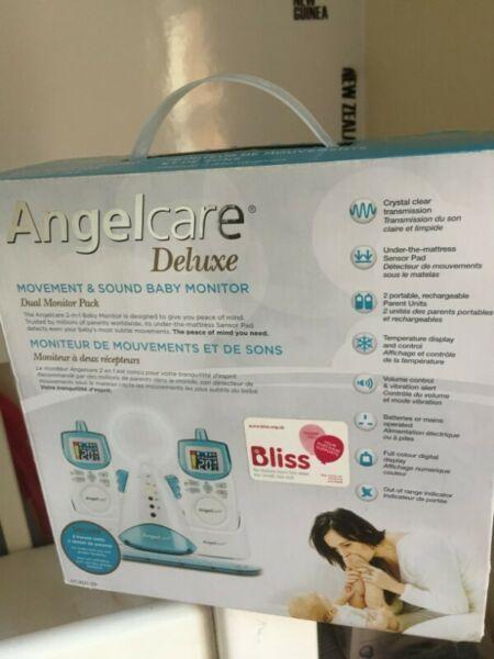 Angelcare AC401 Deluxe Movement and Sound Baby Monitor- Turquoise/White