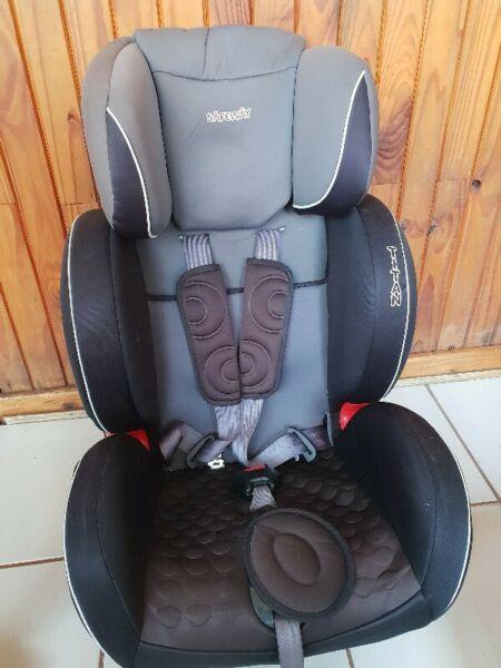 Safeway Baby Car Seat Titan