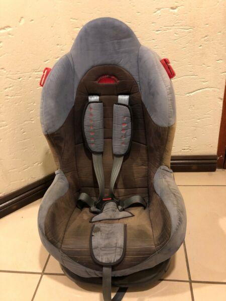 Safeway Imola child car seat - 9 to 25kg