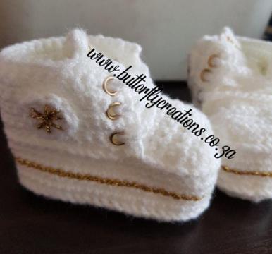 Hand crocheted baby sneakers!
