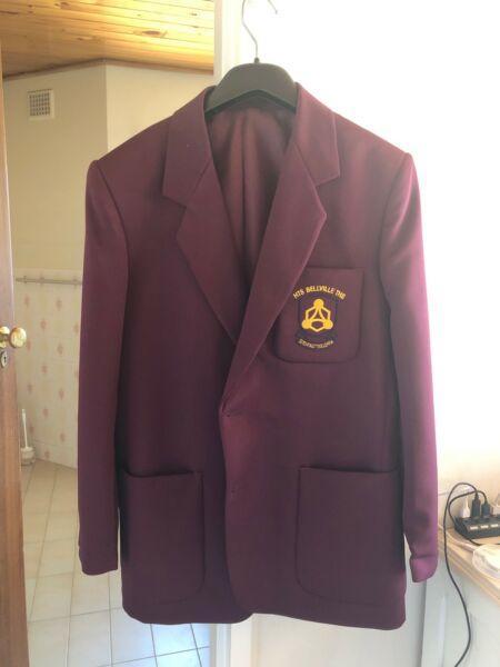 New HTS blazer for sale R400 size 36mens