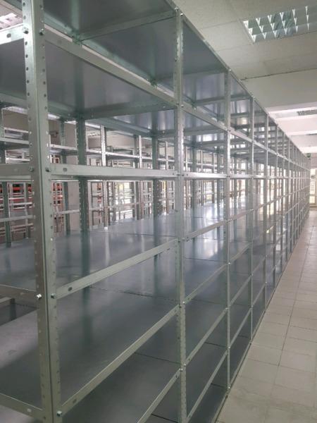Bolted shelving