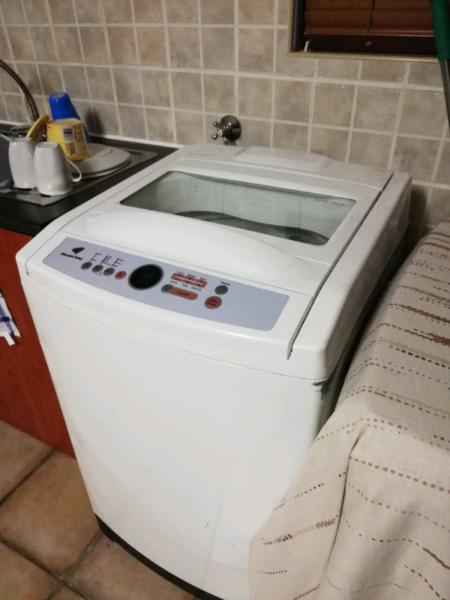 13 KG Samsung Washing machine