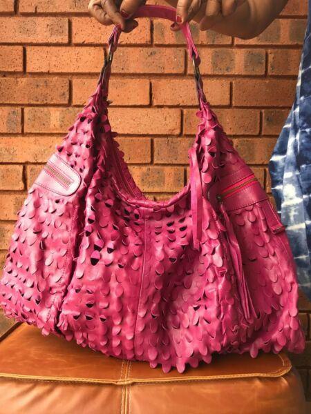 Stylish Pink Leather Bag 