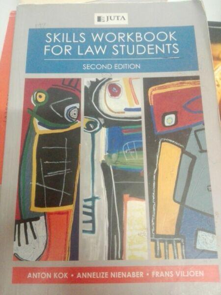 LEGAL SKILLS TEXTBOOK - SKILLS WORKBOOK FOR LAW STUDENTS 