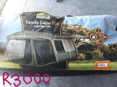 Camp Master Family Cabin 900 
