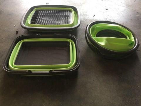 Camping collapsible buckets and dish rack  