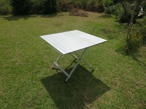 Campmaster folding table 