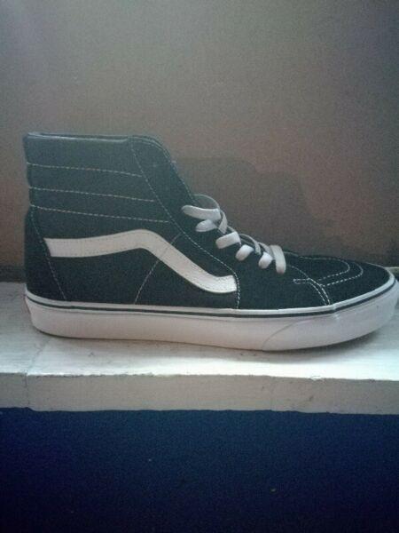 Vans size 9 for sale in good condition 