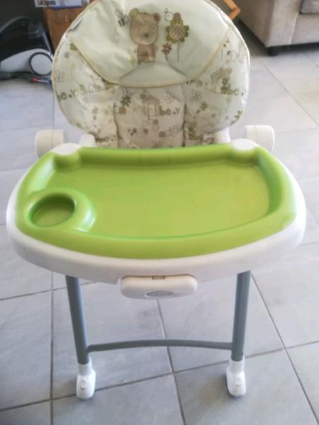 Graco high chair / feeding chair 