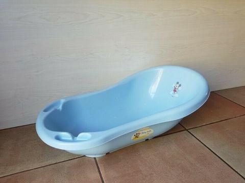 Disney - Mickey Mouse Baby Bath - With Plug - Blue 