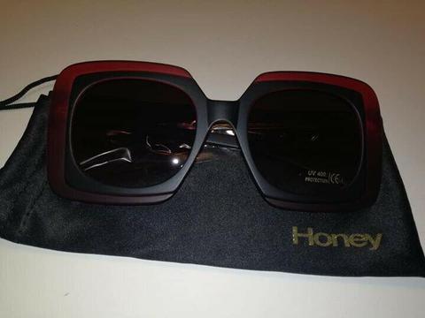 Brand new Honey sunglasses 