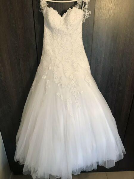 White Wedding Dress 