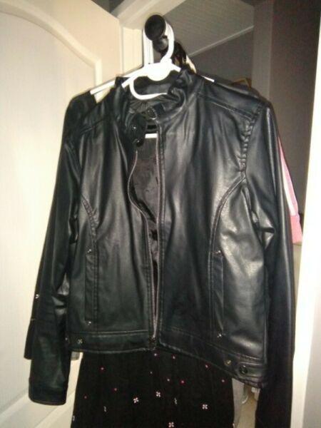 Black leather jacket 