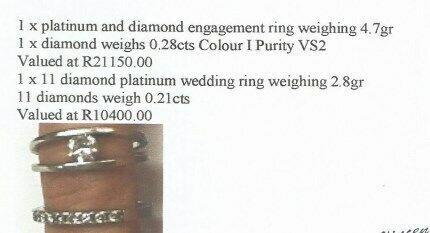Platinum & Diamond Engagement ring 11 Diamond & Platinum wedding band, Value R31'550, 