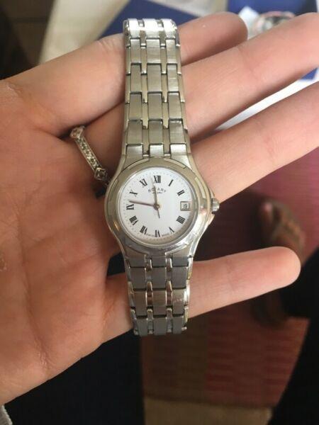 Stunning woman’s watch in FANTASTIC condition 