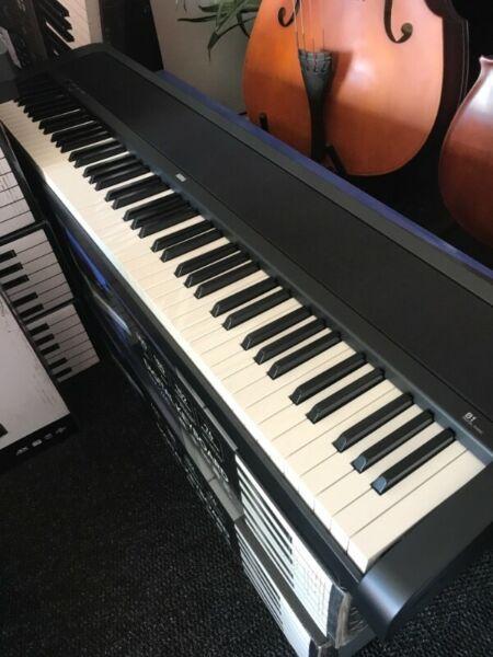 Korg B1 digital piano 