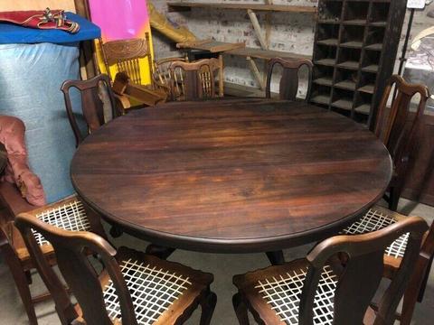 Round Blackwood table 