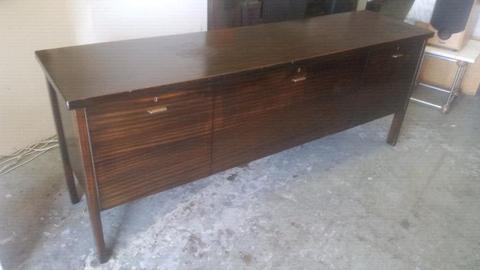 Gorgeous Vintage Sideboard (circa 1960) 