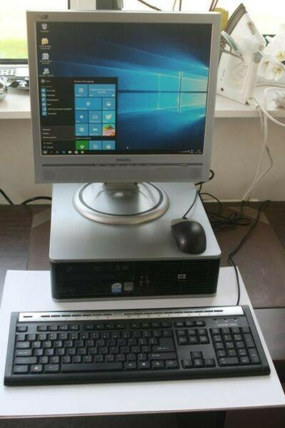 DELL Desktop full set has 500 gig hdd and 2 gig ram Core 2 duo 