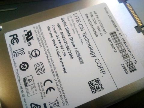 256GB SSD - LITE-ON Technology CORP 