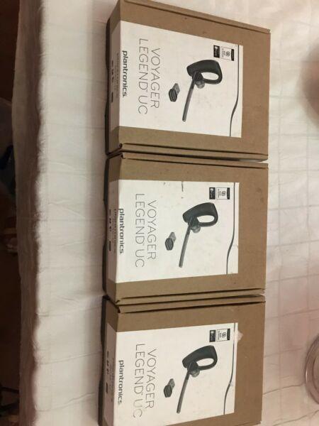 Plantronics Legend B235 Bluetooth headset 