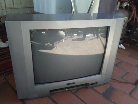 Second 54 cm tv sell mahala price 250 rand 