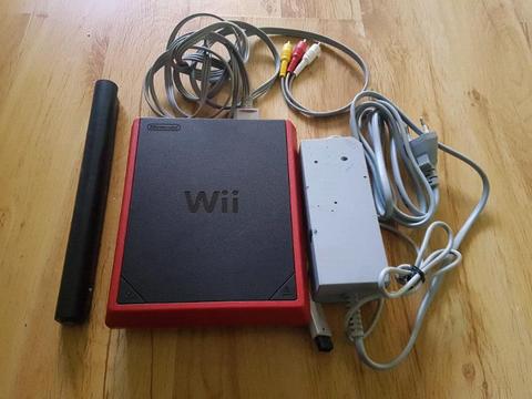Nintendo Wii Mini 