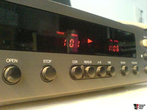 High End NAD Compact Disc Player, Monitor Series 5000  