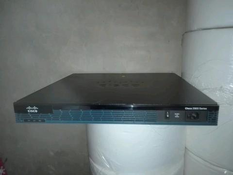 Cisco 2900 integrated router 