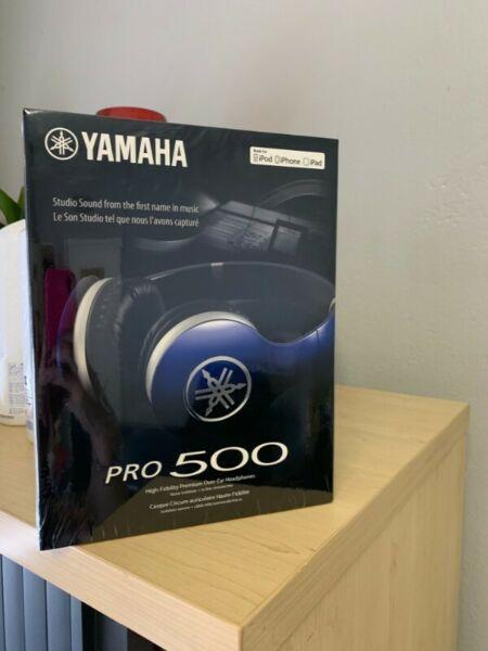 Yamaha Pro 500 Over Ear Headphones 