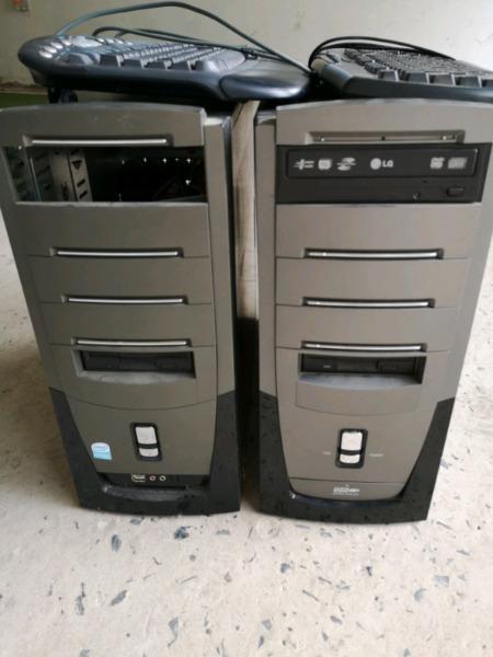 Computer cases and keyboard 