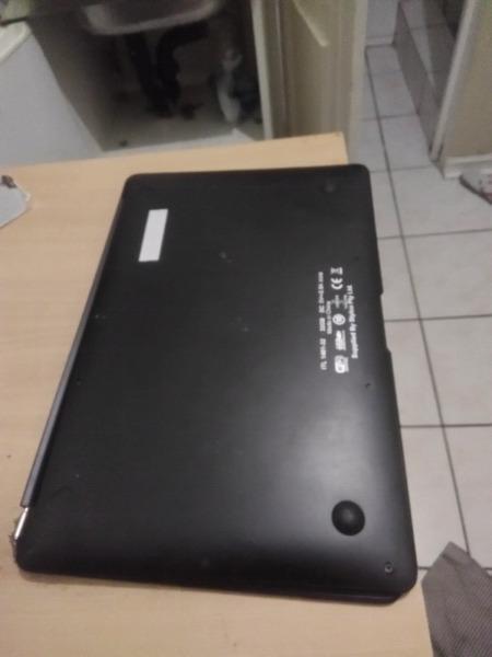 Sansui laptop for spares  