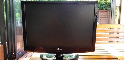 Tv for sale 