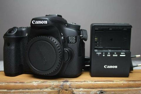Very low shutter count 1718 - Canon 70D body for sale. 
