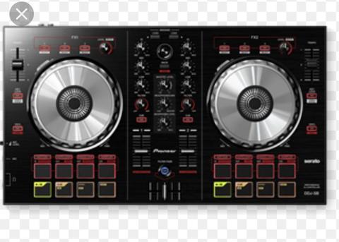 DJ Set active Electro Voice and Pioneer SB controller 