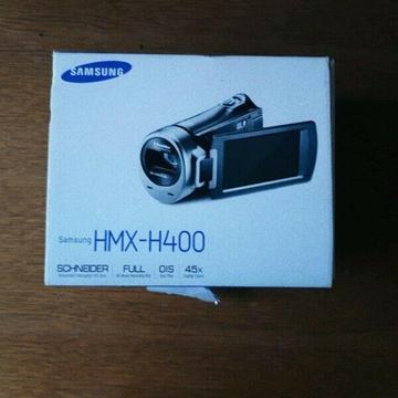 Samsung HMX-H400 