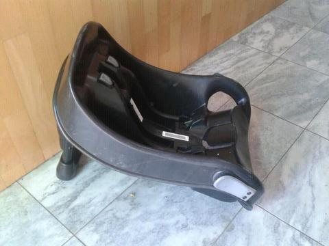 GRACO AJUSTABLE BASE 