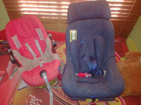 2 baby car seats (R600 for both) 