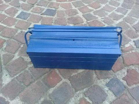 Toolbox for sale 