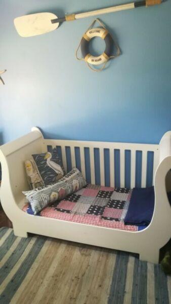TREEHOUSE SLEIGH COTBED/MATTRESS and NURSERY LINEN 