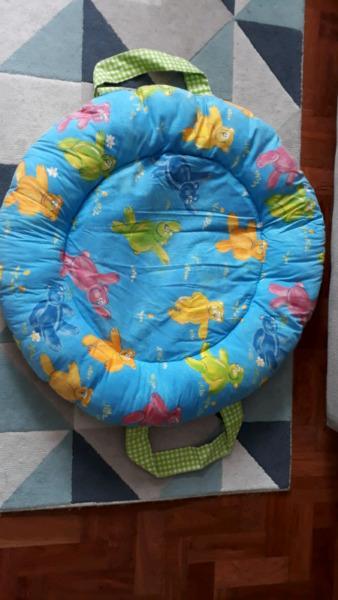 Baby play mat plus overhead mobile R100 