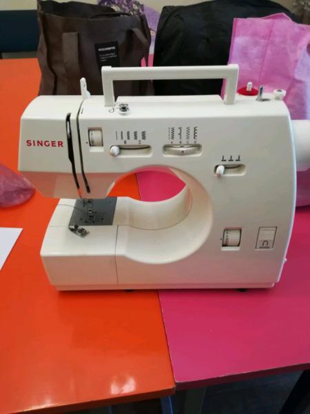 Sewing maching and Overlockers 