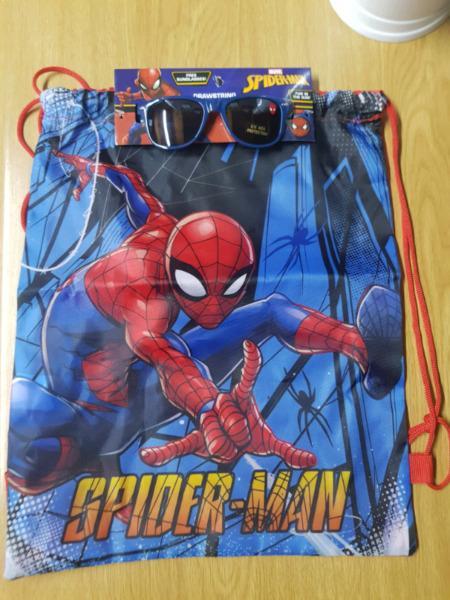 Spiderman drawstring bag + sunglasses 