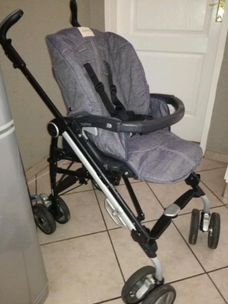 Pegperego pliko switch stroller 