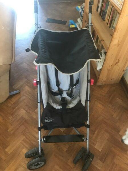 Safety baby stroller 