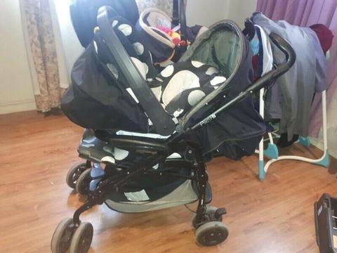Babies prames strollers 