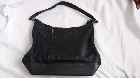 Bella Bianca Leather Bag 